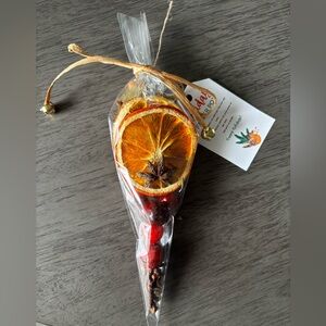 Holiday summer pot mix small gift lot of 5